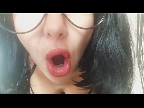 ❤️ Għasel, il-mammma tiegħek mhux se tħallik tmur l-iskola llum... Għandi bżonnek wisq... ️ Porn iebes lilna ❌❤